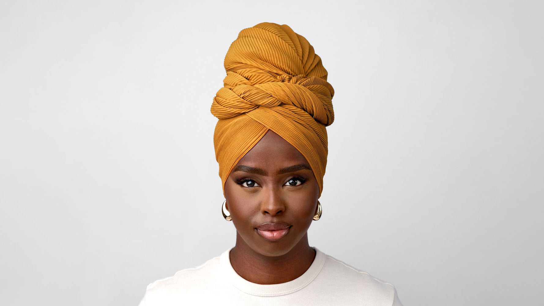 TURBRAND Pleated Headwrap in Yellow